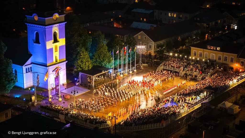 Eksj� Tattoo � musik, historia och sm�l�ndska p�rlor